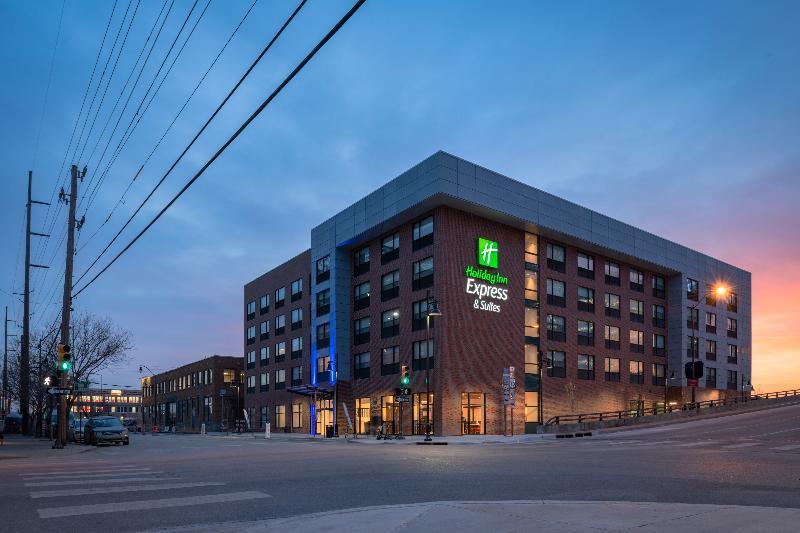 Holiday Inn Express & Suites - Tulsa Downtown - Arts District By Ihg Exterior foto